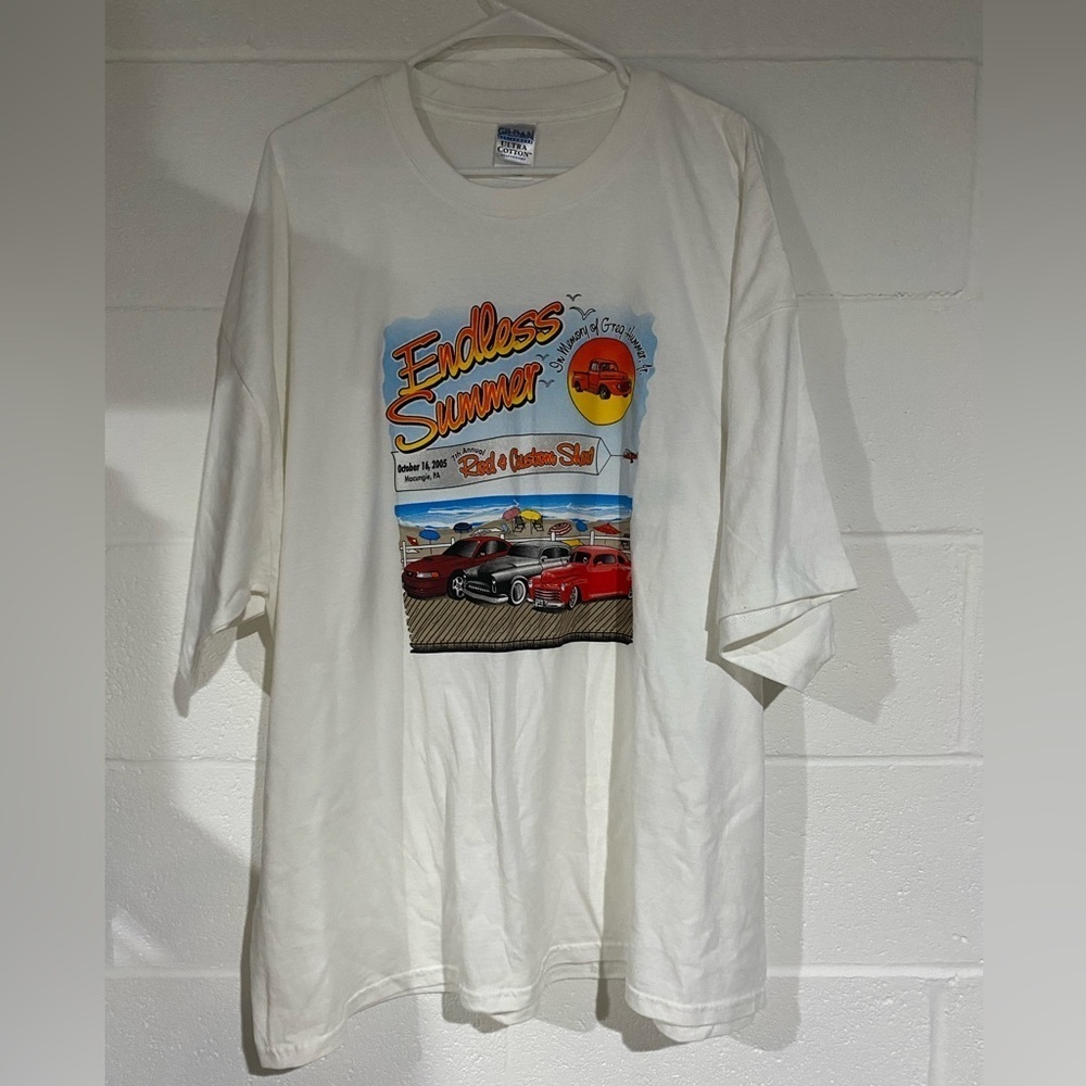 Gildan White Short Sleeve Tee with Endless Summer Graphic